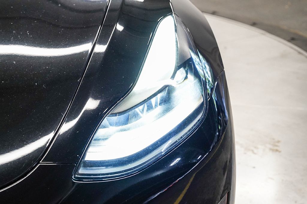 Thumbnail: 2023 Tesla Model 3 - 5