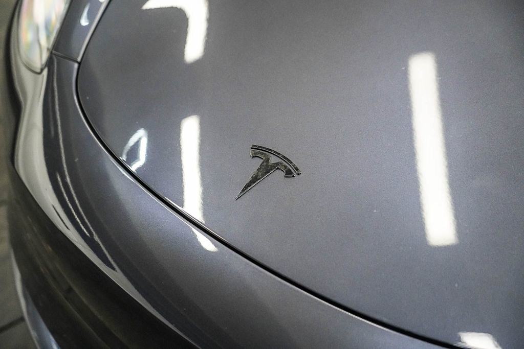Thumbnail: 2020 Tesla Model 3 - 5