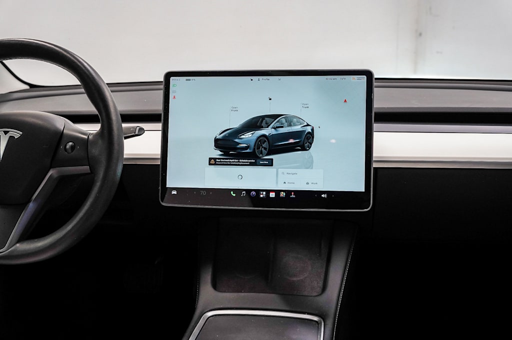 Thumbnail: 2022 Tesla Model 3 - 9