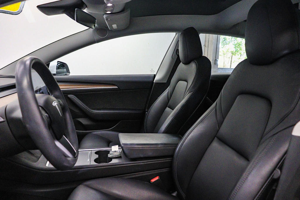 Thumbnail: 2023 Tesla Model 3 - 9