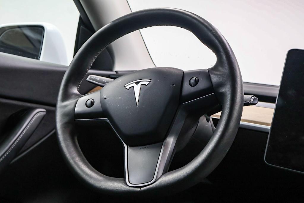 2021 Tesla Model Y Long Range 13