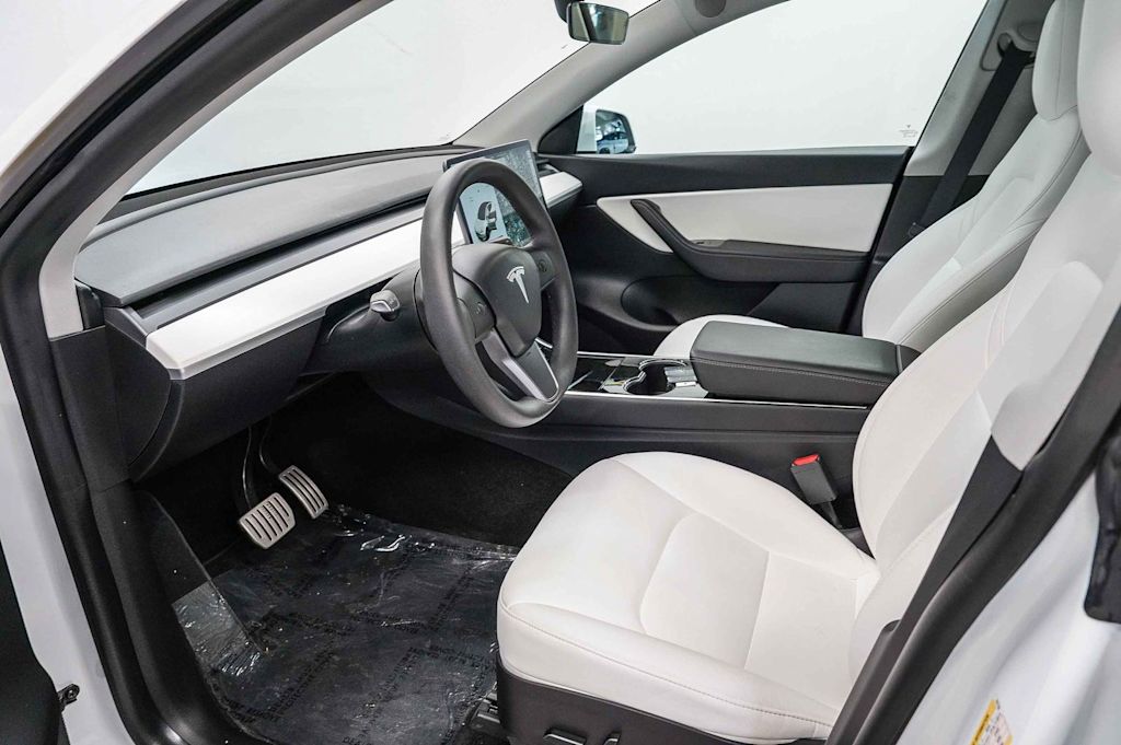 Thumbnail: 2020 Tesla Model Y - 11