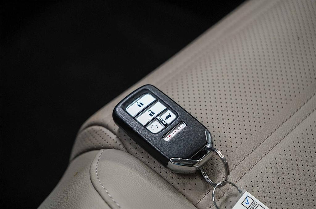 Thumbnail: 2022 Honda CR-V - 18