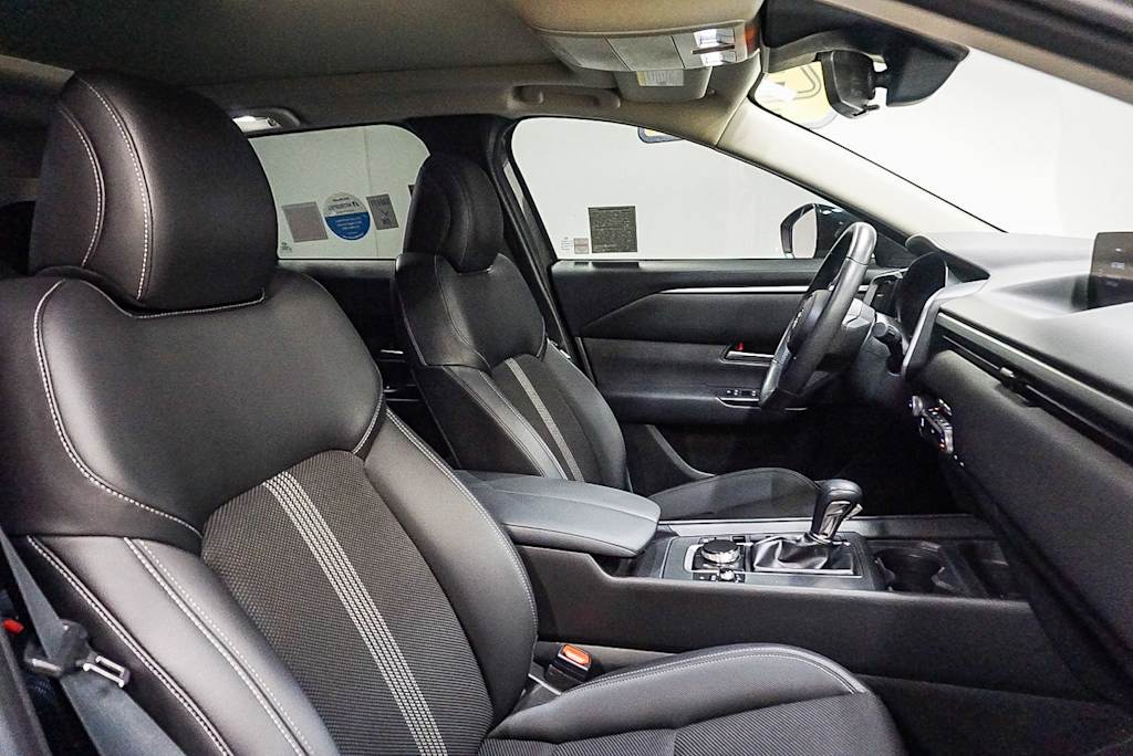 Thumbnail: 2023 Mazda CX-50 - 8