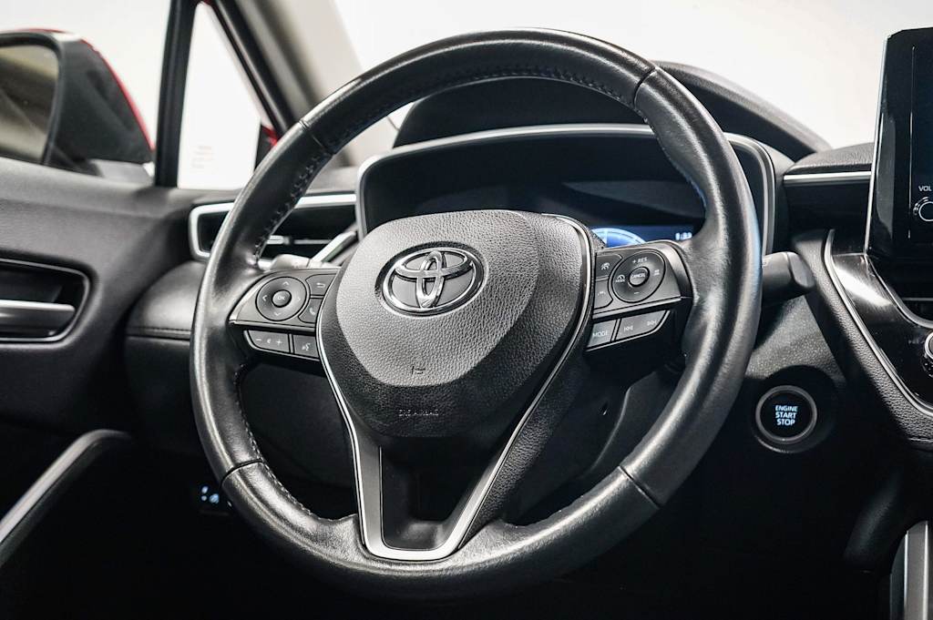Thumbnail: 2023 Toyota Corolla Cross - 12