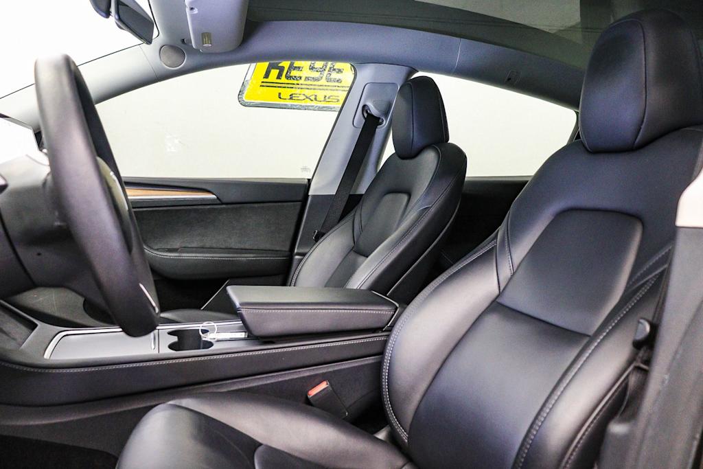 Thumbnail: 2024 Tesla Model Y - 9