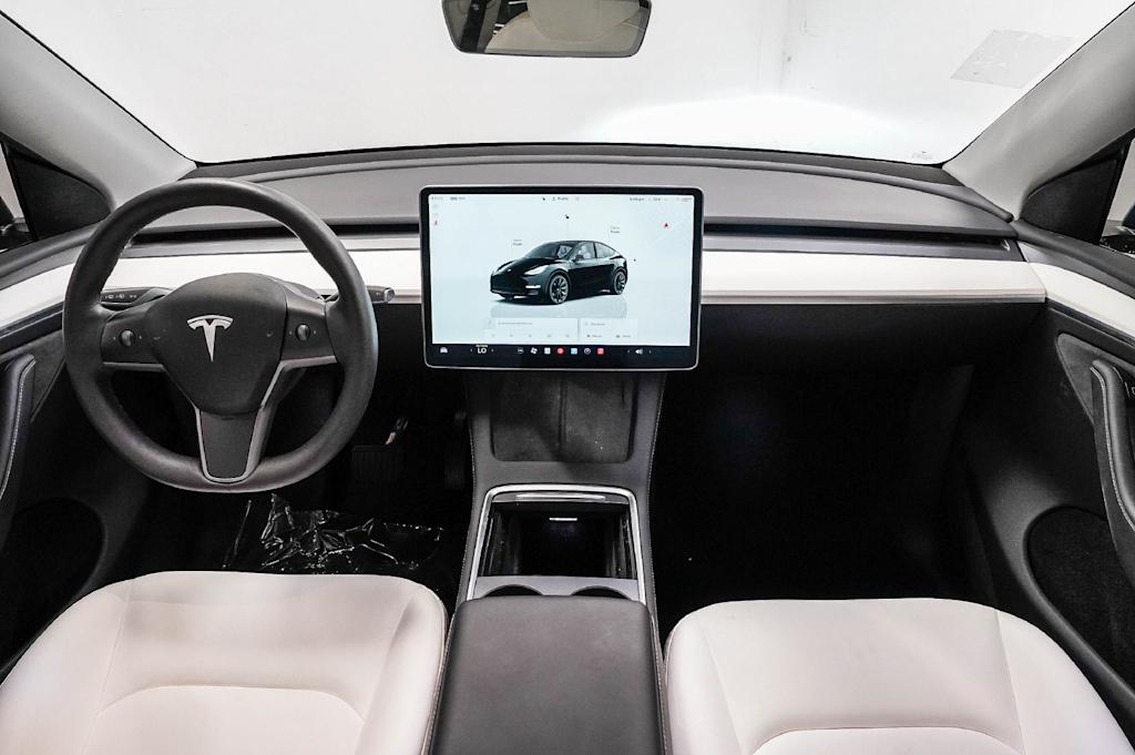 Thumbnail: 2023 Tesla Model Y - 2