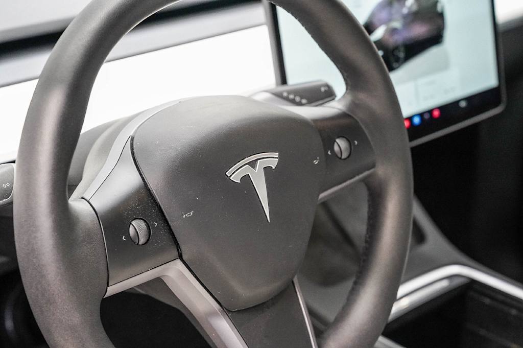 Thumbnail: 2023 Tesla Model Y - 22