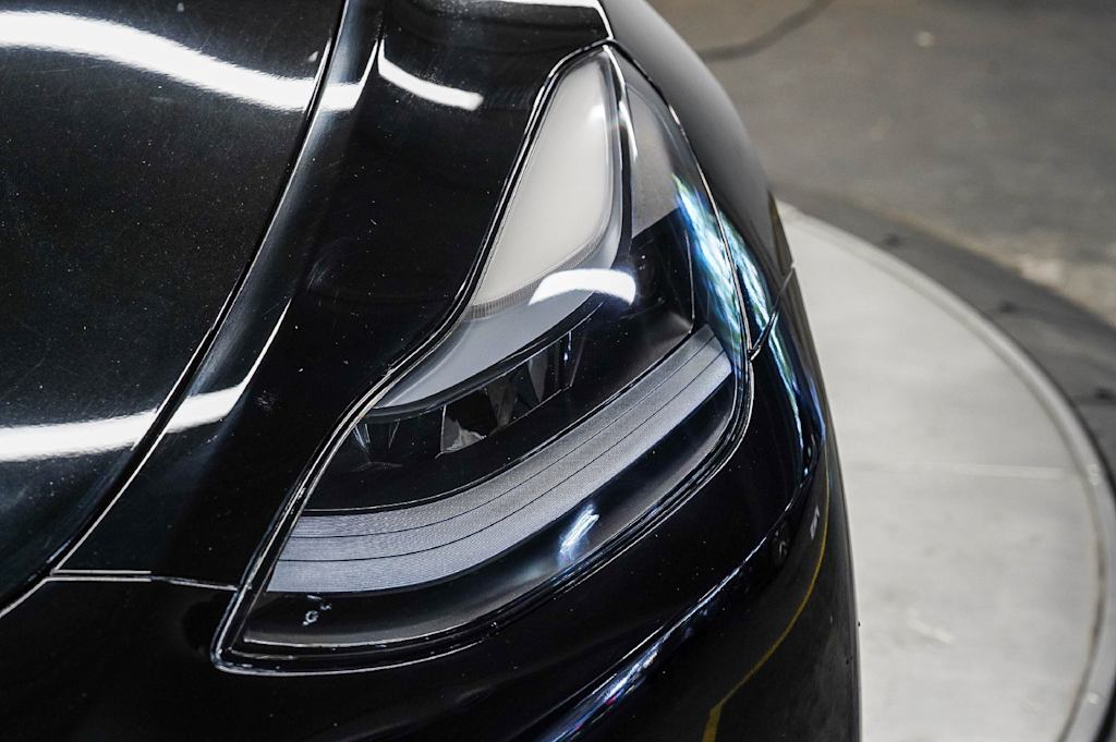 Thumbnail: 2023 Tesla Model Y - 17