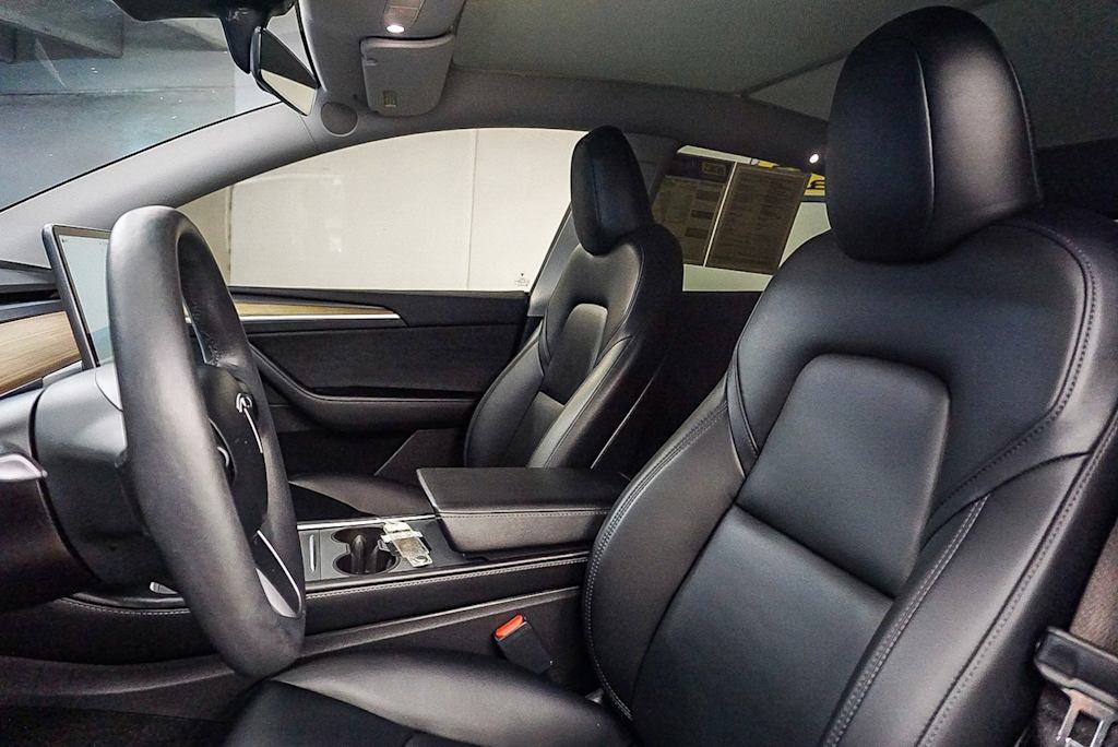 Thumbnail: 2023 Tesla Model Y - 11