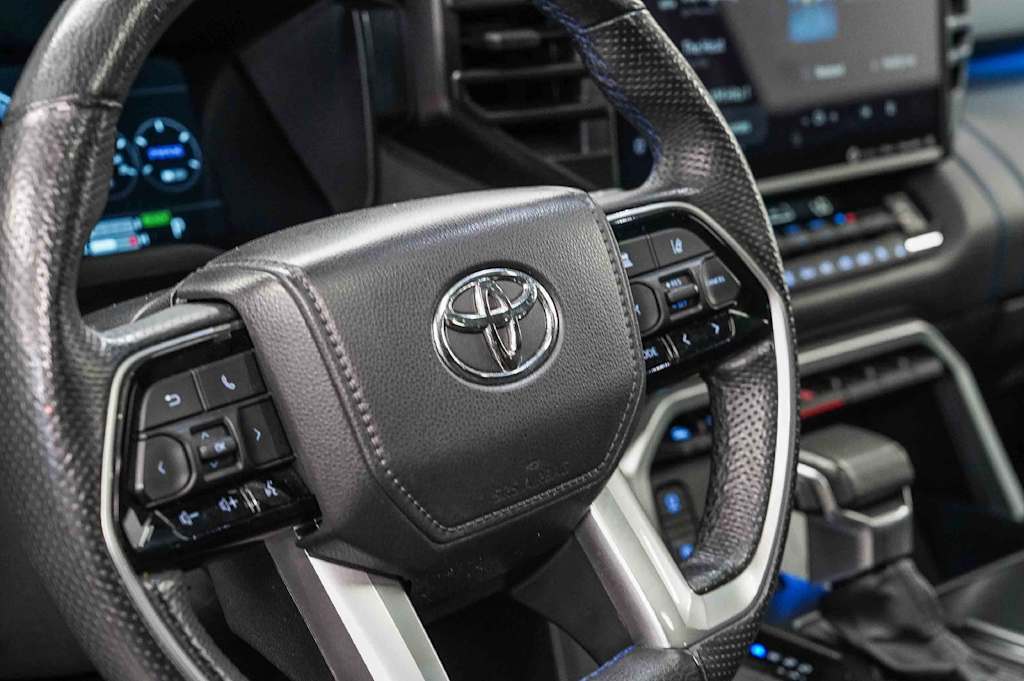 Thumbnail: 2024 Toyota Sequoia - 14