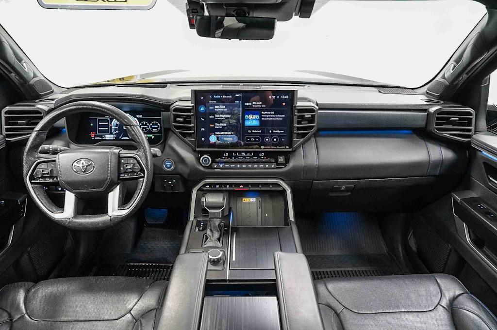 Thumbnail: 2024 Toyota Sequoia - 2