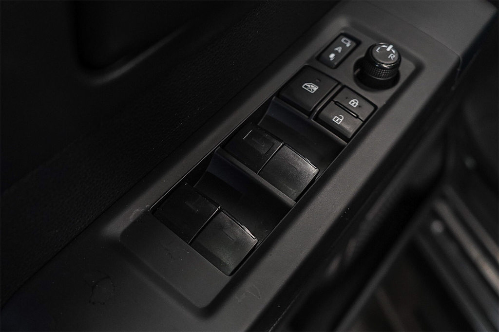 Thumbnail: 2023 Toyota Sequoia - 24