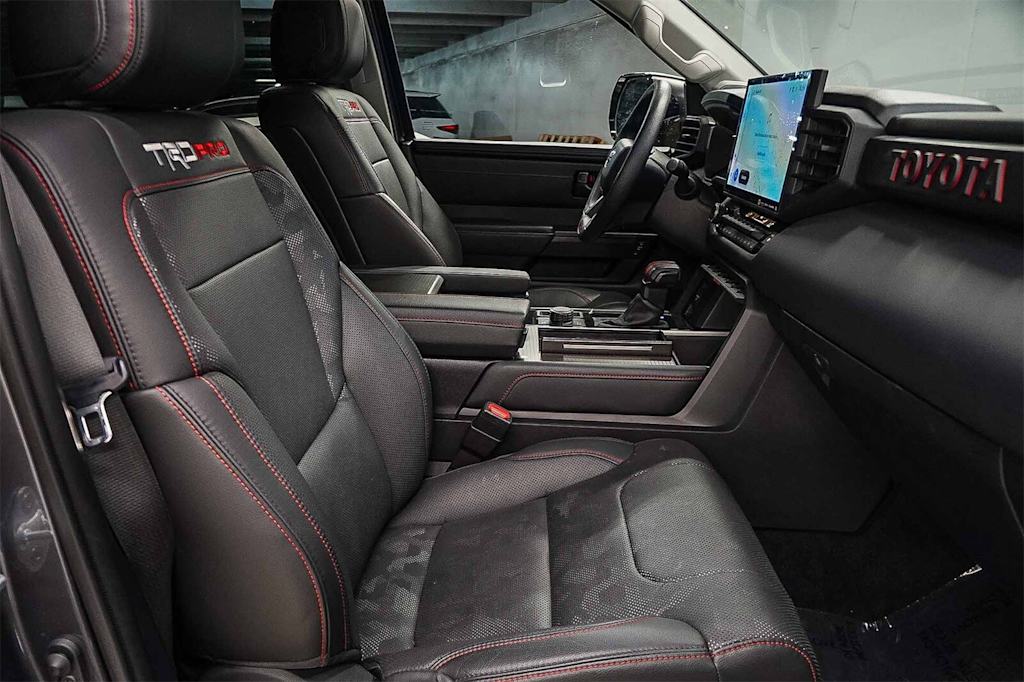 Thumbnail: 2023 Toyota Sequoia - 10