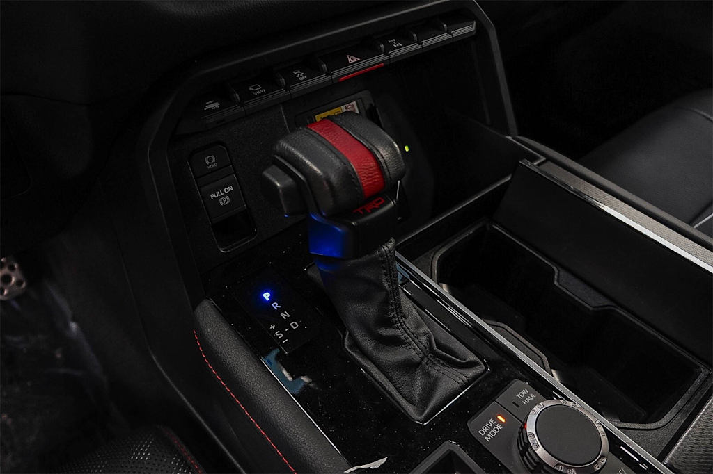 Thumbnail: 2023 Toyota Sequoia - 14