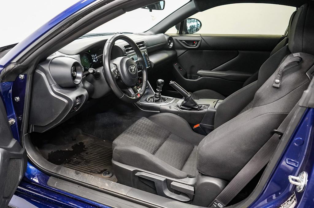 2023 Toyota GR86  10