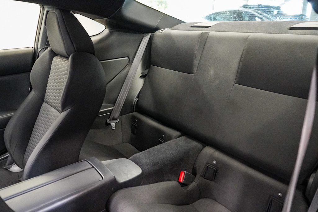 2023 Toyota GR86  11