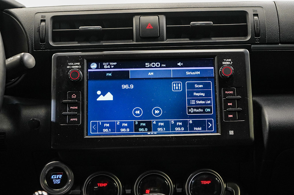 2023 Toyota GR86  14
