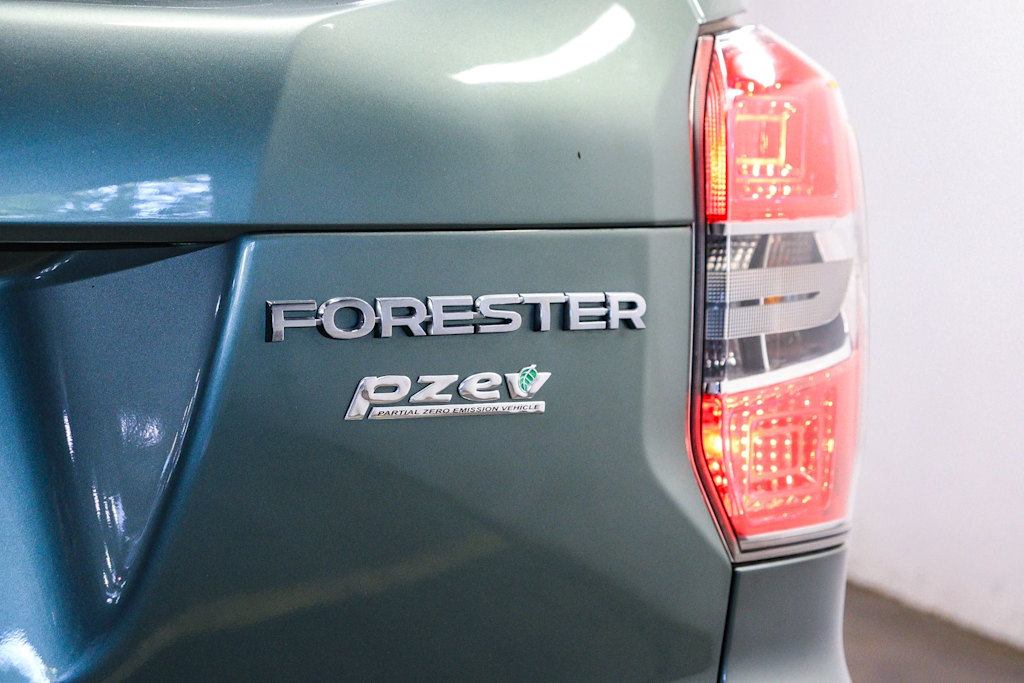 Thumbnail: 2016 Subaru Forester - 6
