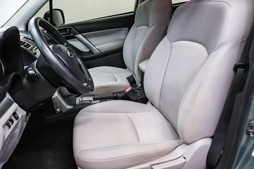 Thumbnail: 2016 Subaru Forester - 11