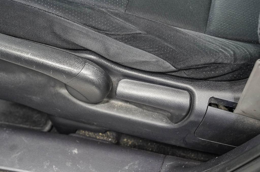 Thumbnail: 2011 Honda CR-V - 25