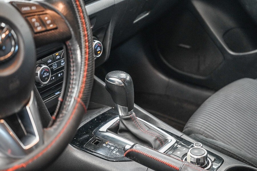 Thumbnail: 2016 Mazda Mazda3 - 16