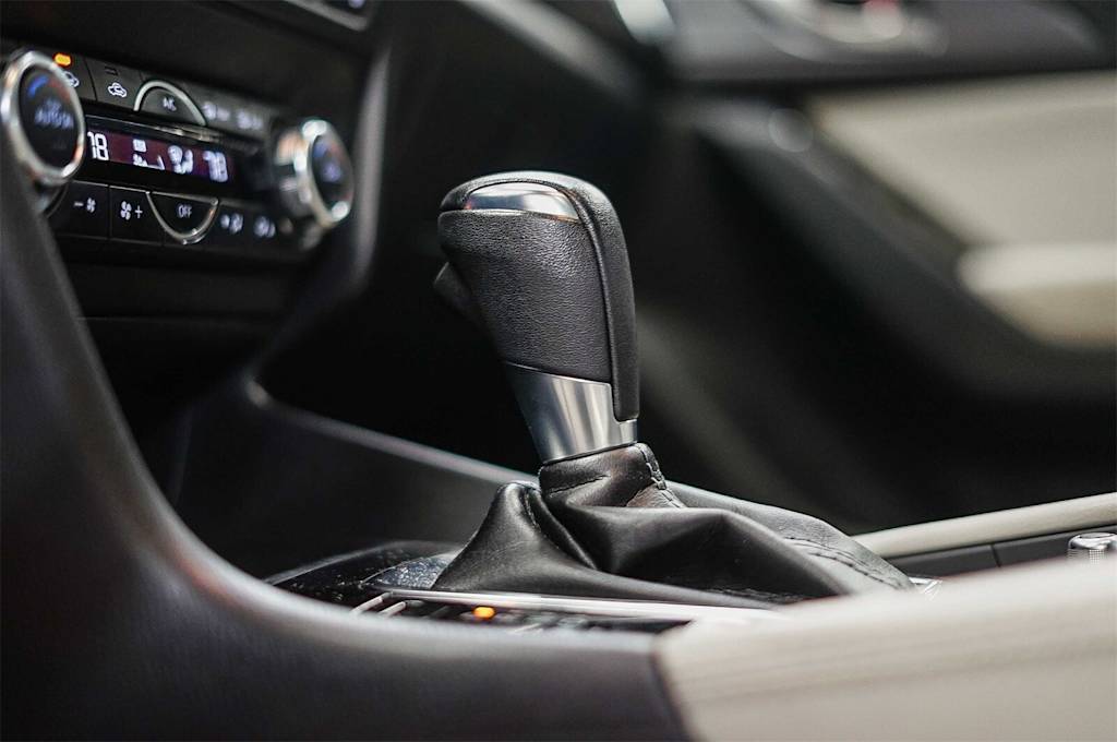 Thumbnail: 2017 Mazda Mazda3 - 14