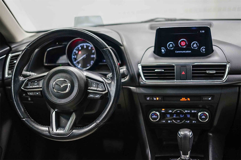 Thumbnail: 2017 Mazda Mazda3 - 2