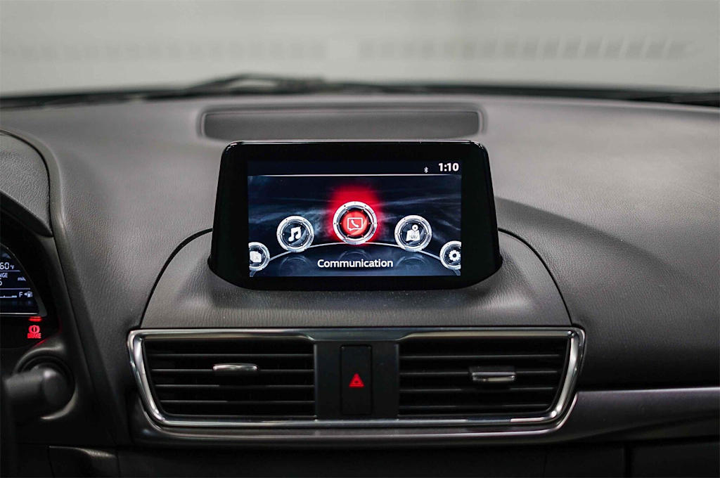 Thumbnail: 2017 Mazda Mazda3 - 23