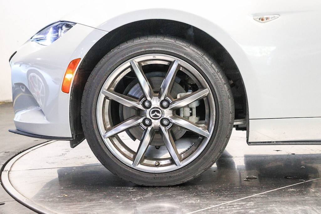Thumbnail: 2016 Mazda MX-5 Miata - 5