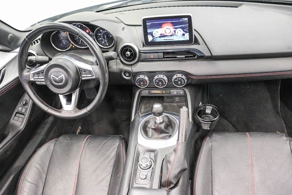 Thumbnail: 2016 Mazda MX-5 Miata - 2