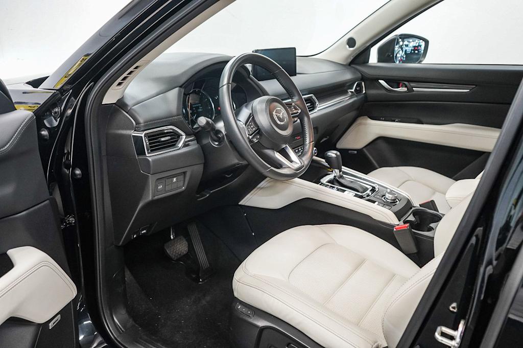 Thumbnail: 2023 Mazda CX-5 - 14