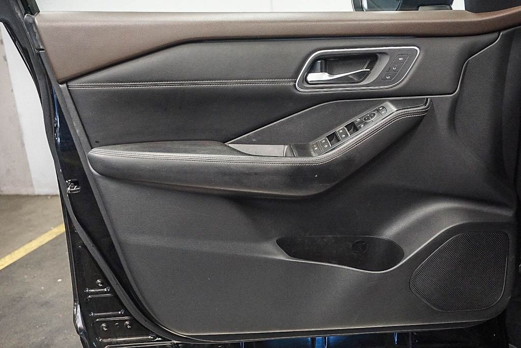 Thumbnail: 2021 Nissan Rogue - 25