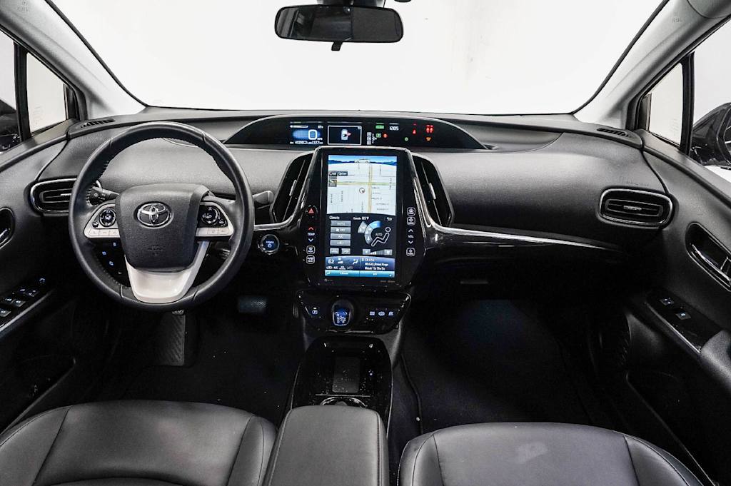 Thumbnail: 2018 Toyota Prius Prime - 2