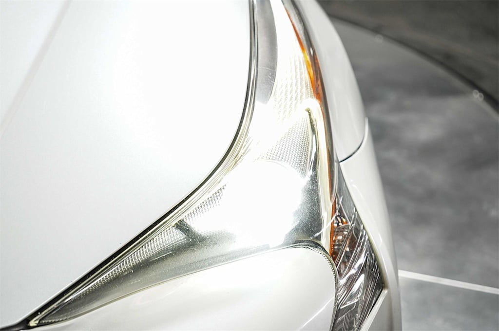 Thumbnail: 2017 Toyota Prius - 20