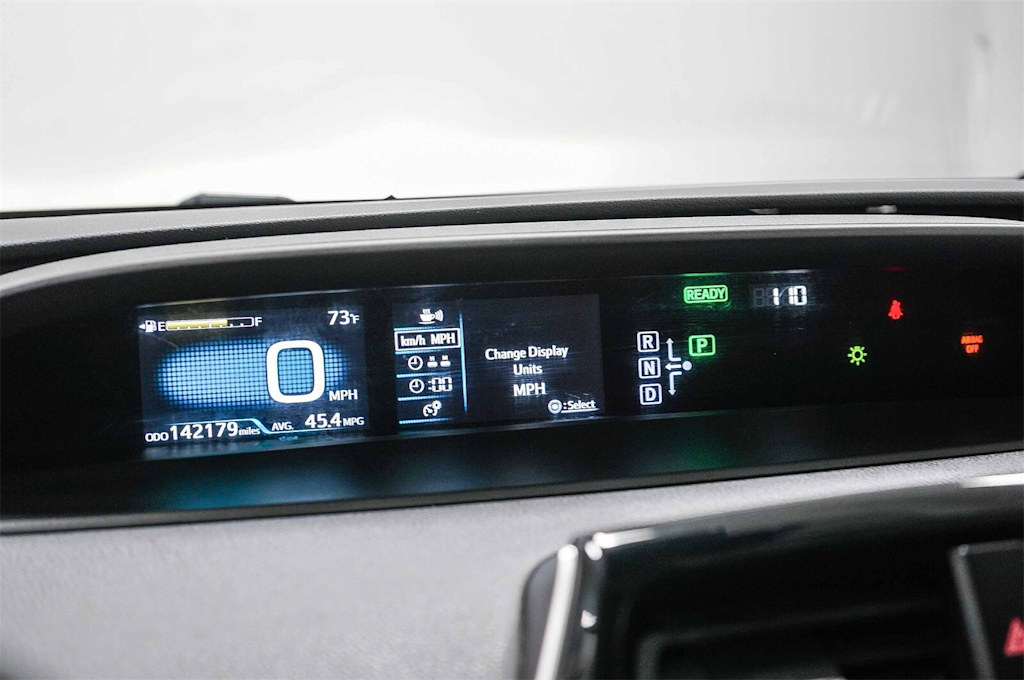 Thumbnail: 2017 Toyota Prius - 26