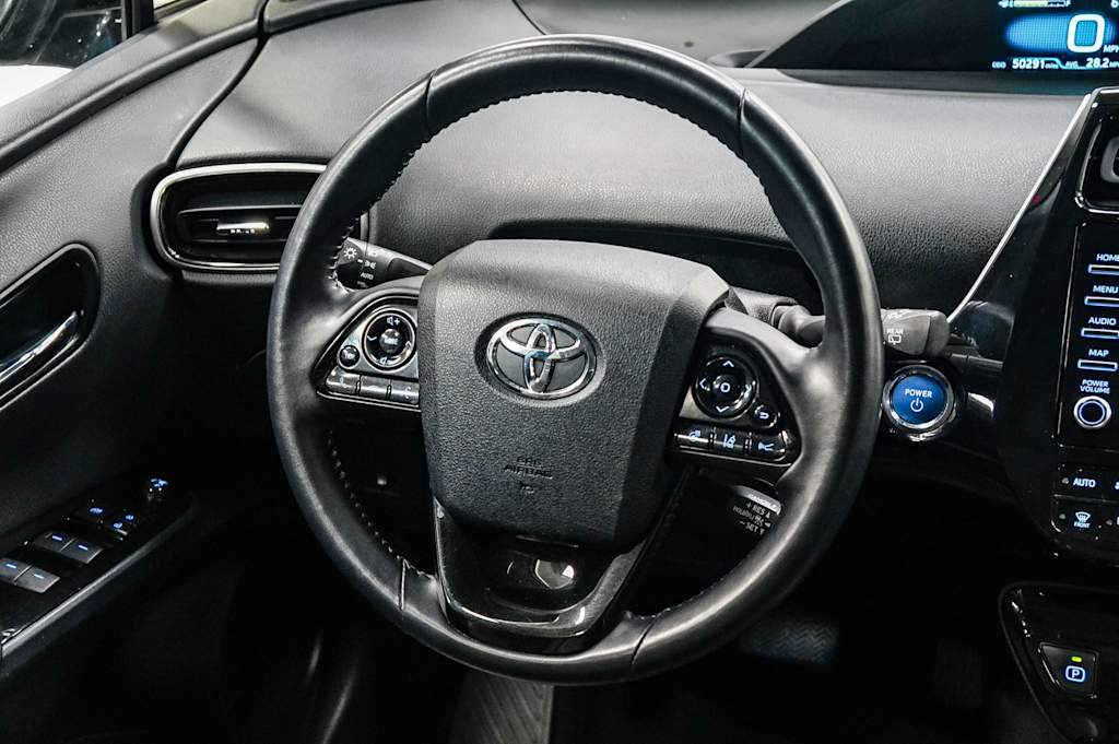 2020 Toyota Prius XLE 8