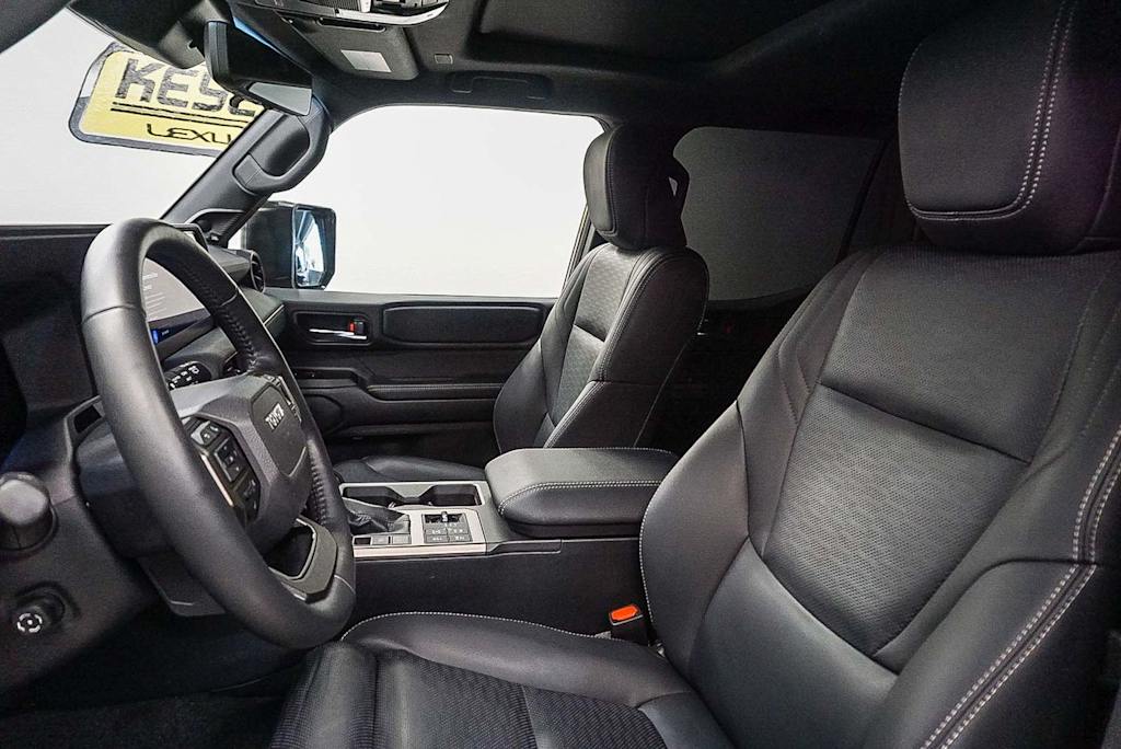 Thumbnail: 2024 Toyota Land Cruiser - 11