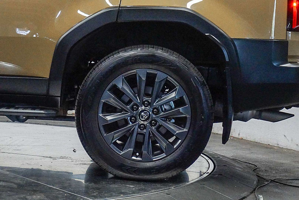 Thumbnail: 2024 Toyota Land Cruiser - 24