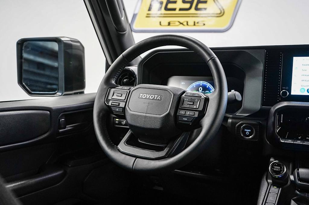 Thumbnail: 2025 Toyota Land Cruiser - 13