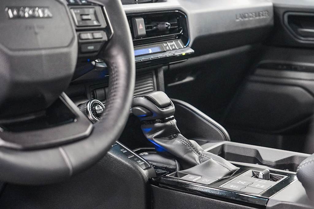 Thumbnail: 2025 Toyota Land Cruiser - 16