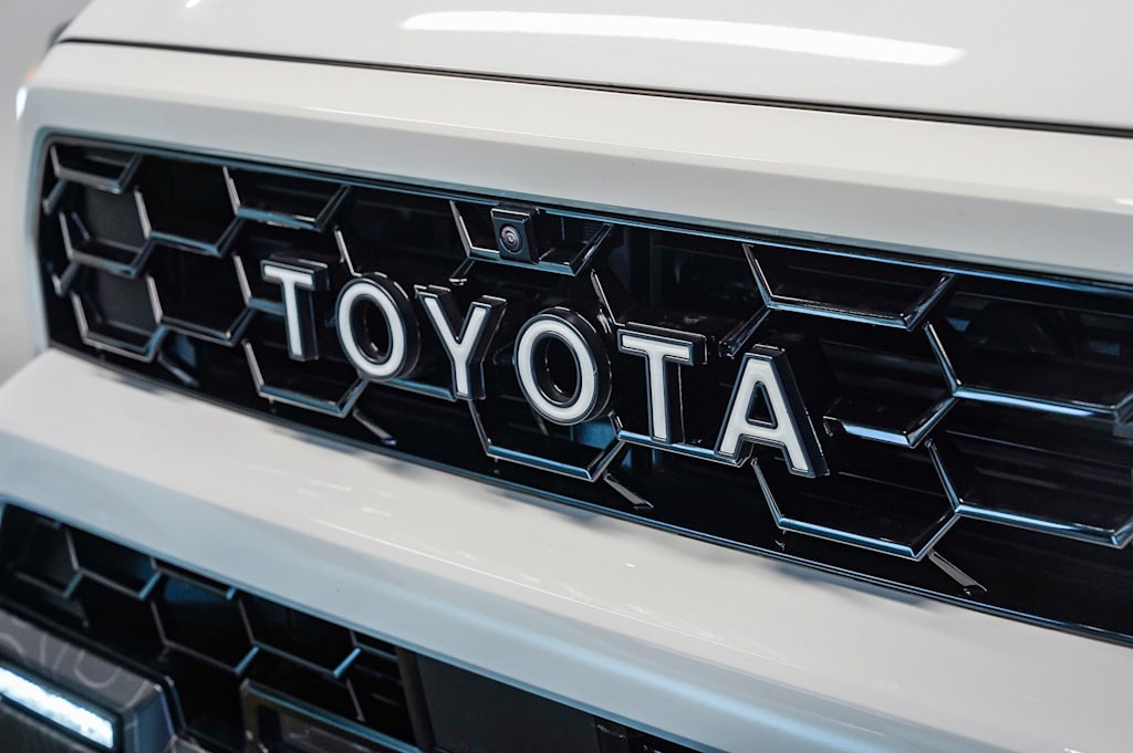 Thumbnail: 2025 Toyota 4Runner - 6