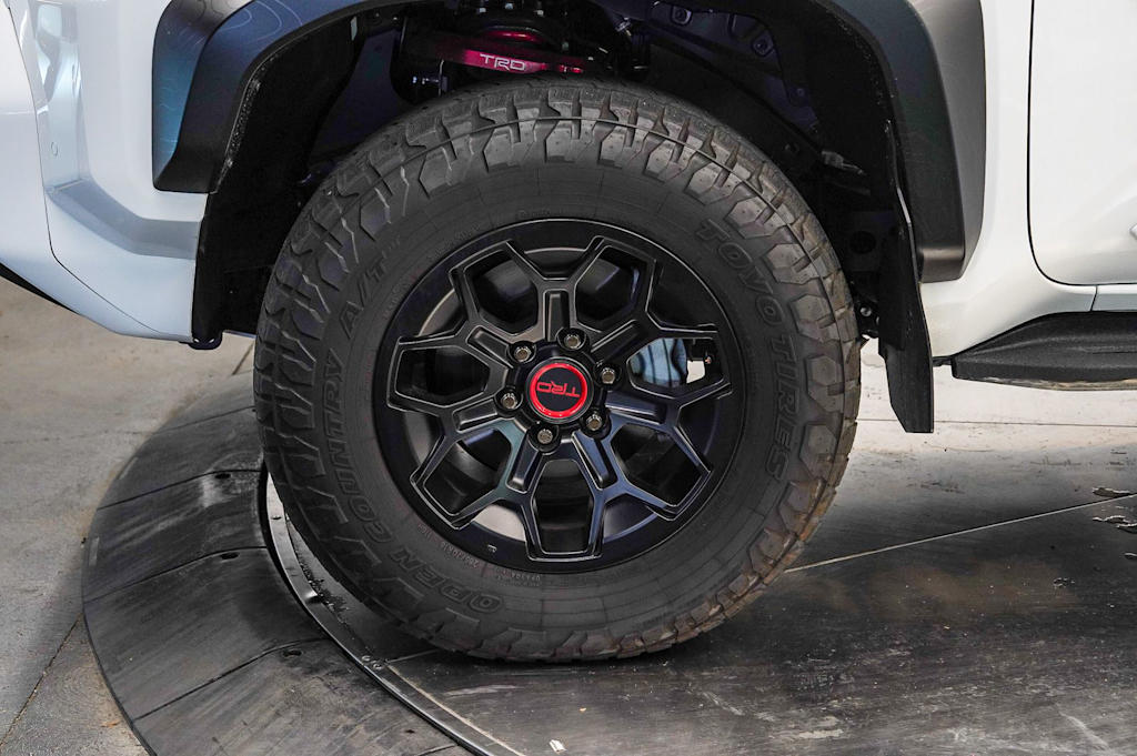 Thumbnail: 2025 Toyota 4Runner - 7