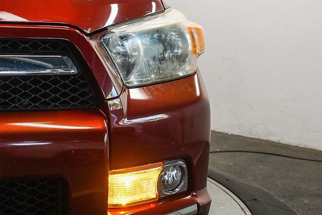 Thumbnail: 2011 Toyota 4Runner - 20