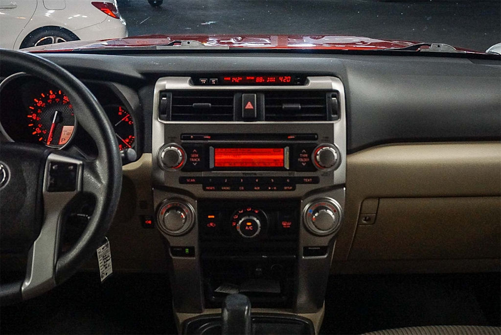 Thumbnail: 2011 Toyota 4Runner - 8