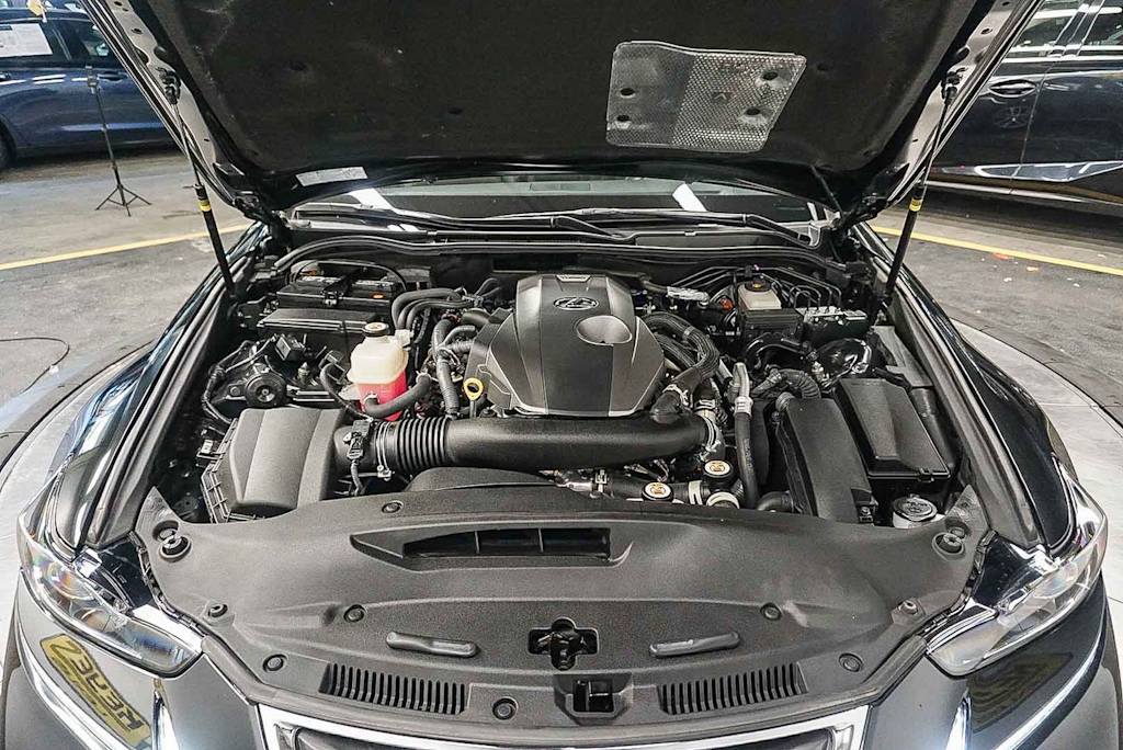 Thumbnail: 2020 Lexus IS - 7