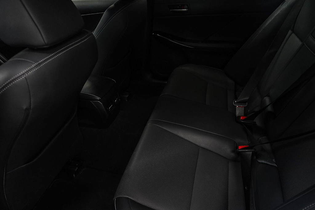 Thumbnail: 2021 Lexus IS - 11