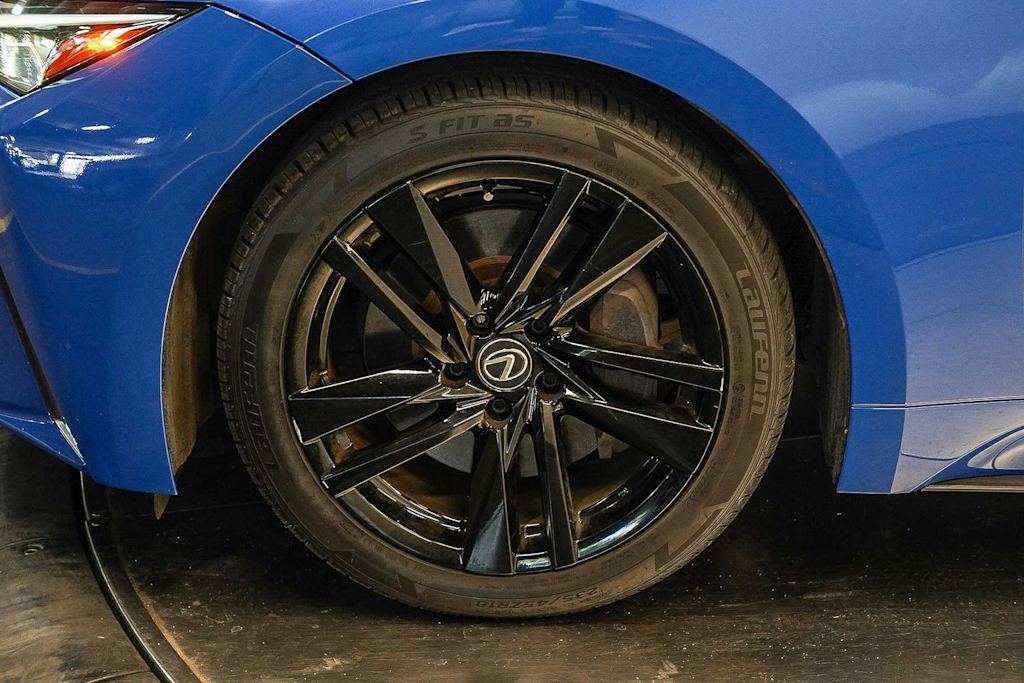 Thumbnail: 2021 Lexus IS - 20