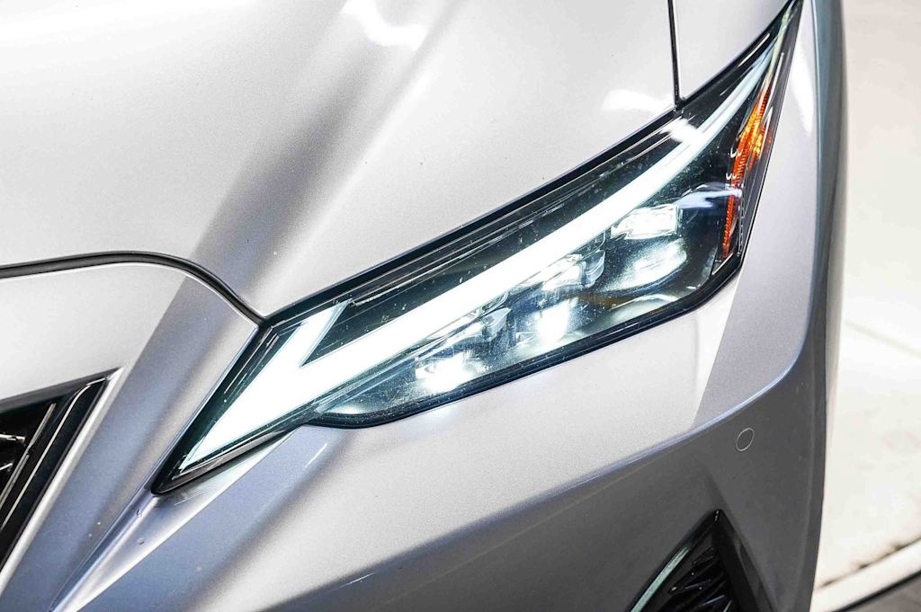 Thumbnail: 2023 Lexus IS - 21