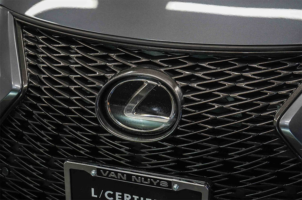 Thumbnail: 2024 Lexus UX - 5